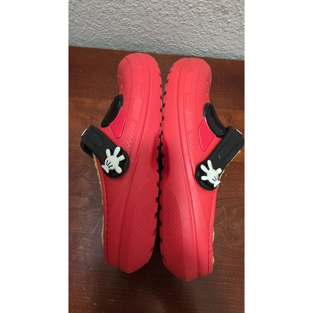 Crocs Disney Mickey Mouse Red Clog Slip on Shoes Fuzzy‎ Lining Kids Size J 3